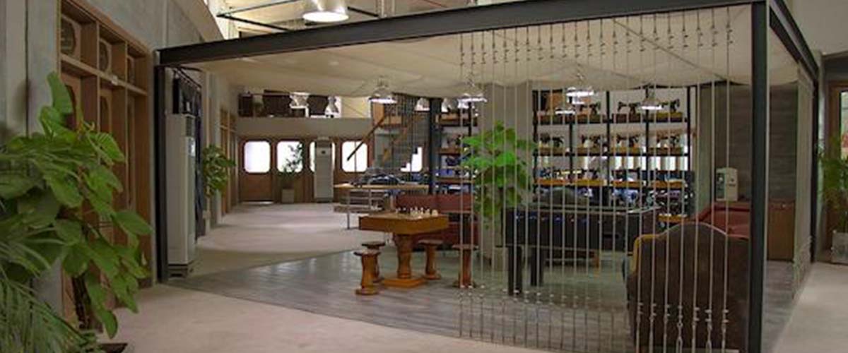 Specifie an alternate text for an image